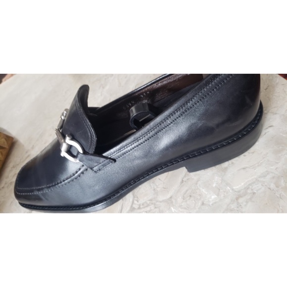 Salvatore Ferragamo Men’s Leather Loafers - Picture 6 of 10